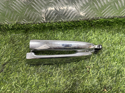 2001-2007 Toyota Voxy R60- Front Exterior Door Handle PN: CHROME FINISHED