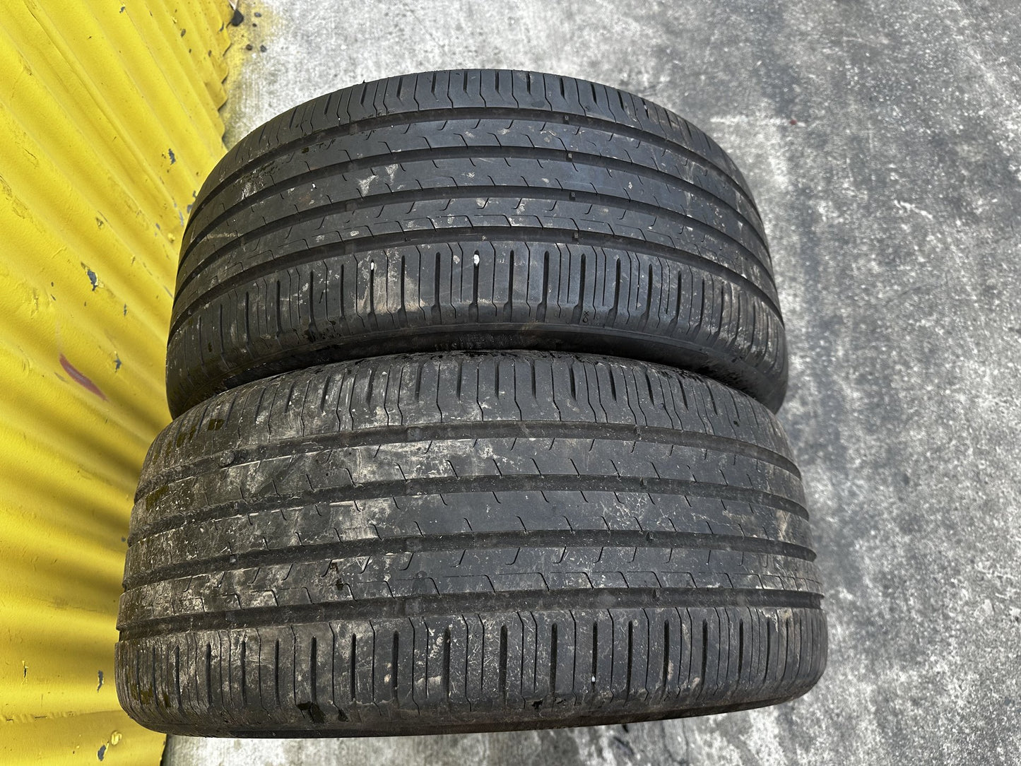 - Tyre PN: 255/40/R20 101V