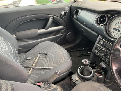 2004 BMW Mini W10B16A WRECKING FOR PARTS ONLY