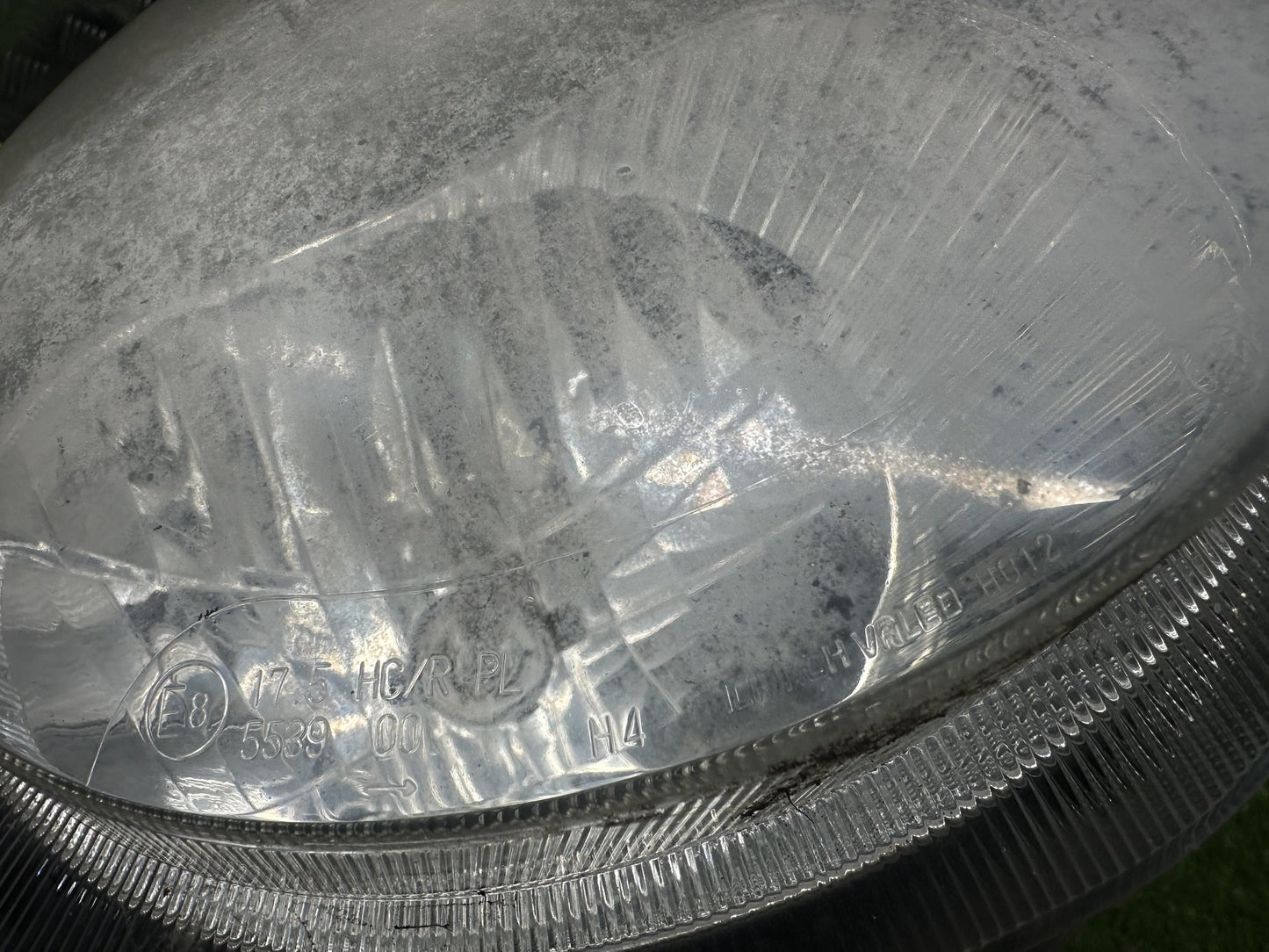 2010-2014 Nissan Juke F15- Right Headlight PN: ICHIKOH VALEO H012