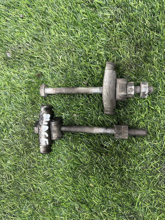 2004-2019 Toyota Hiace H200- Right Front Torsion Bar Adjuster Bolt PN:
