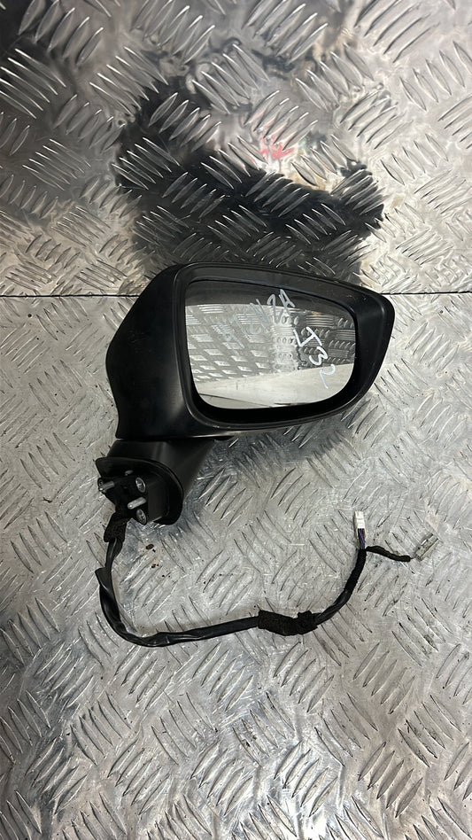 2012-2018 Mazda Atenza GJ*- Right Door Mirror PN: 2 PLUG (8+2 WIRE TYPE)