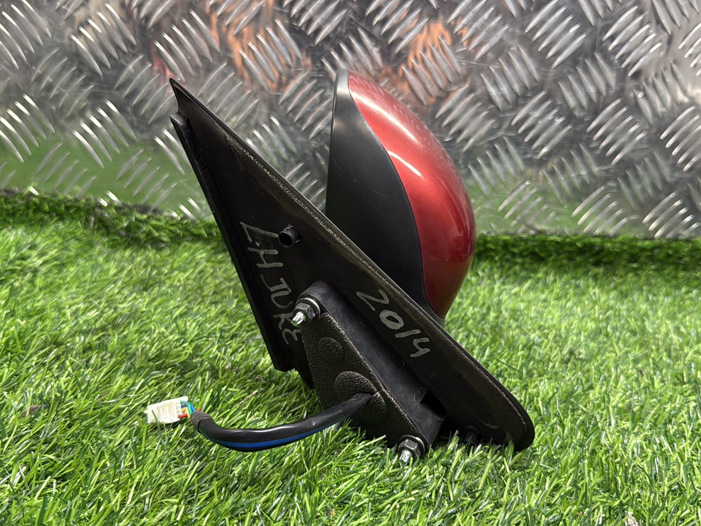 2010 - 2015 Nissan Juke Left Door Mirror 5 Wire Type