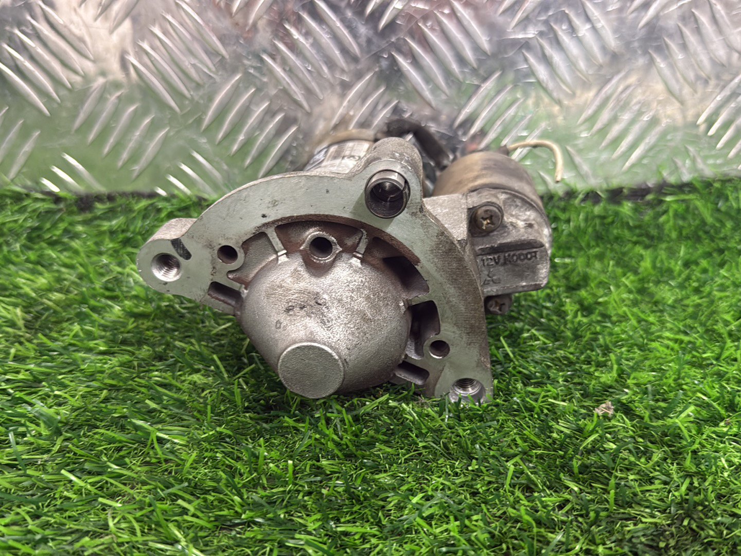 Peugeot 307 Starter Motor M000T82081