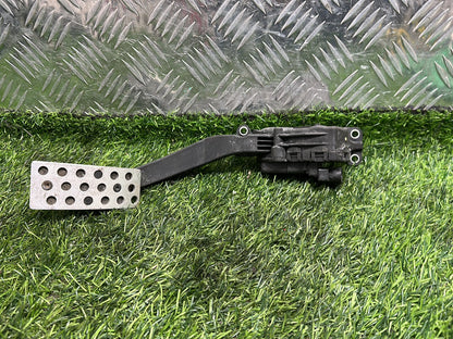 2003-2009 Mazda Axela BK - Accelerator Pedal PN: 6 PIN (6N61-9F836-BA)