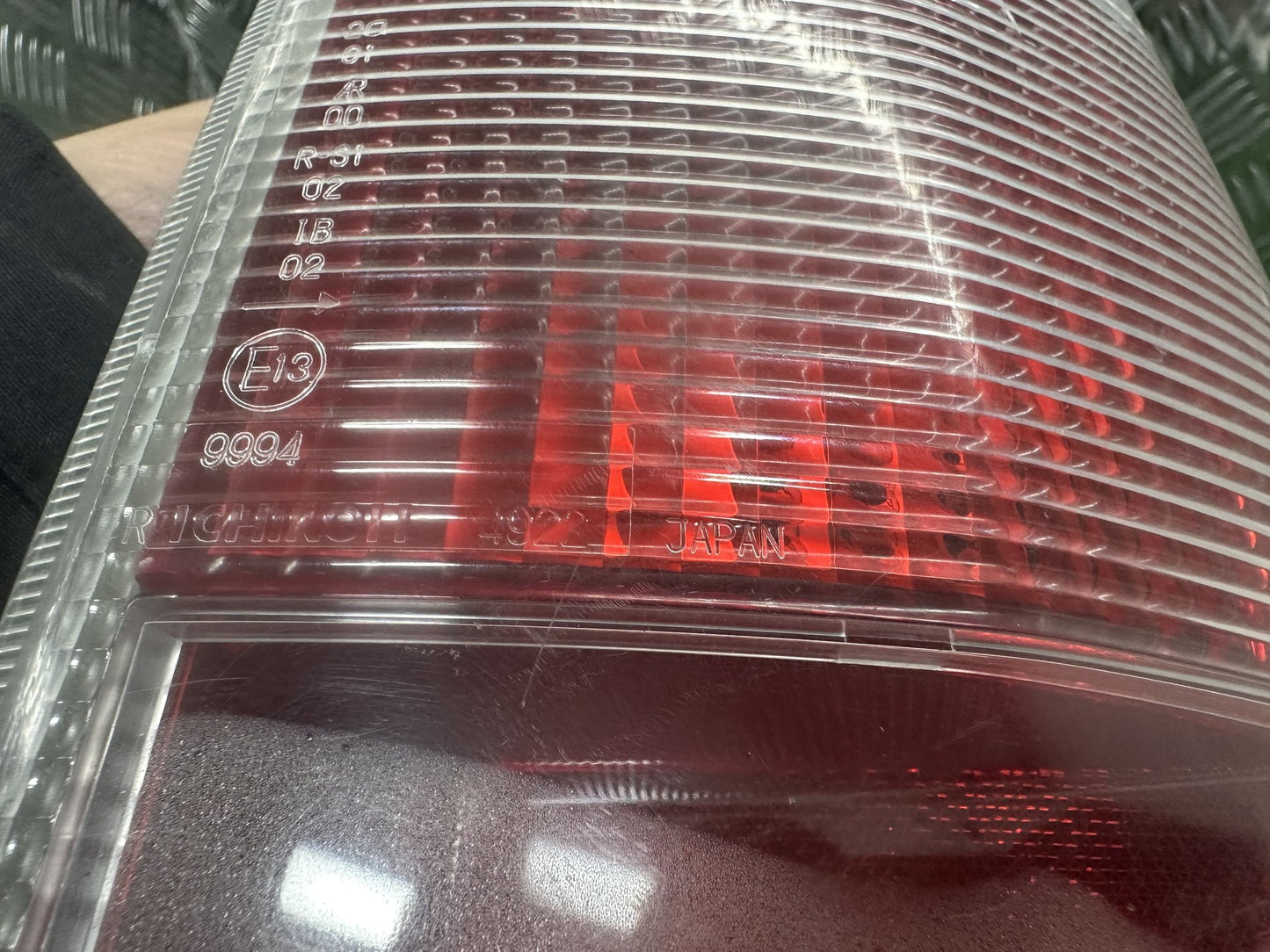 2001-2005 Nissan Caravan E25- Right Taillight PN: KOITO 4922