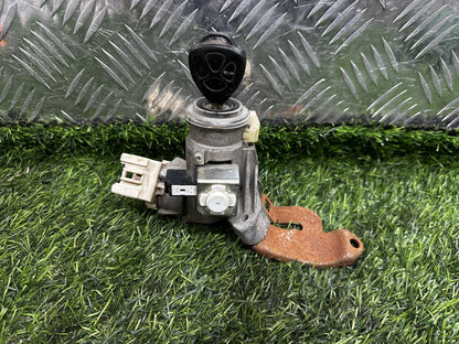 Toyota Mark X - Ignition With Key PN: 450202216