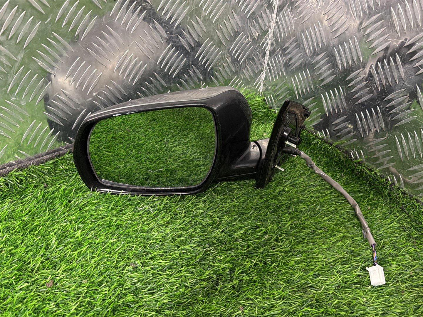 2002-2007 Nissan Murano Left Door Mirror 5 Wires
