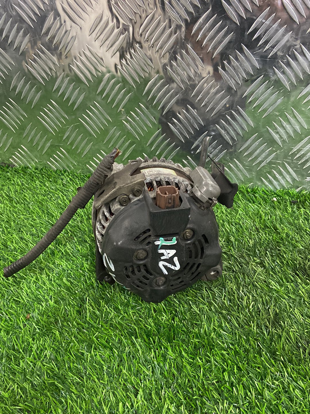 Toyota RAV4 Alternator 2706028190