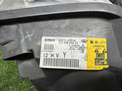 2006-2010 Nissan Dualis J10- Right Headlight PN: 26010 JD01A