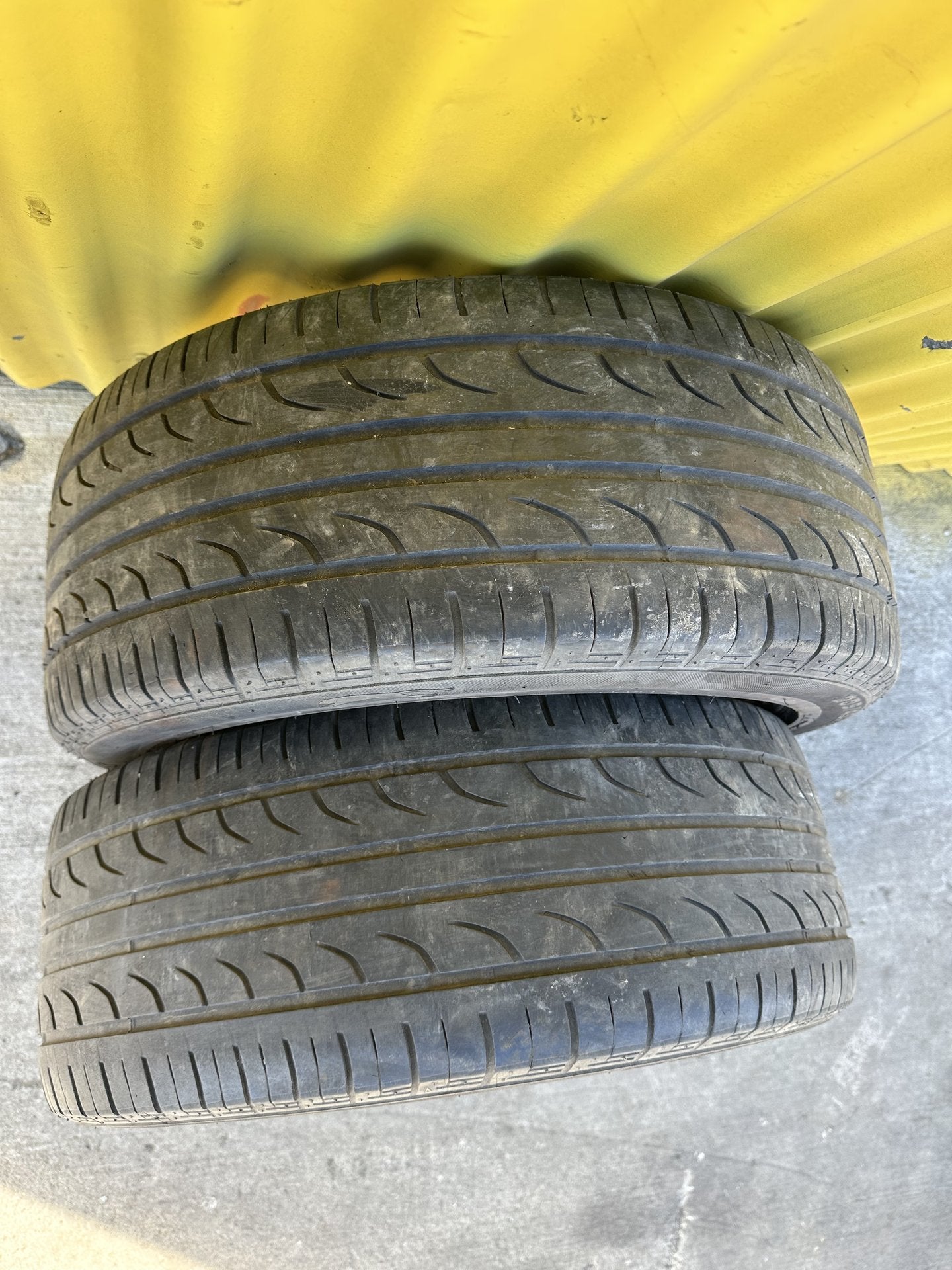 - Tyre PN: 235/45/17 94V