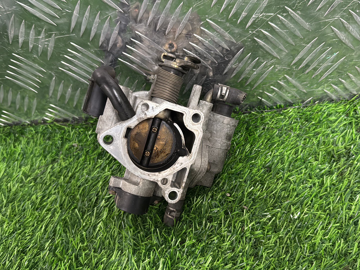 Mazda Verisa Throttle Body