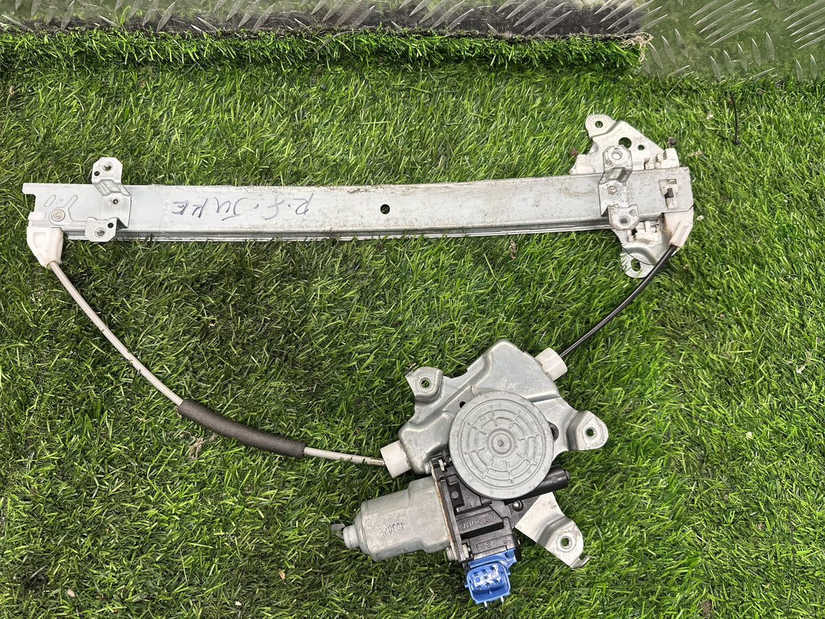 2010-2019 Nissan Juke F15 - Right Front Window Regulator/Motor PN: 6 PIN