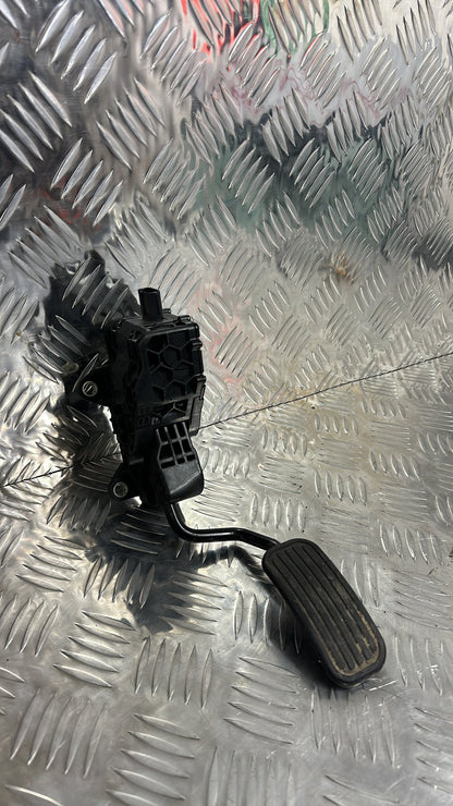 Toyota Corolla- Accelerator Pedal PN: 78110-12090