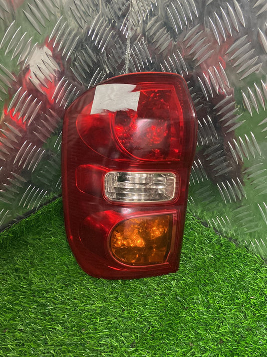 2000-2006 Toyota RAV4 A20- Left Taillight PN: ICHIKOH 42-32