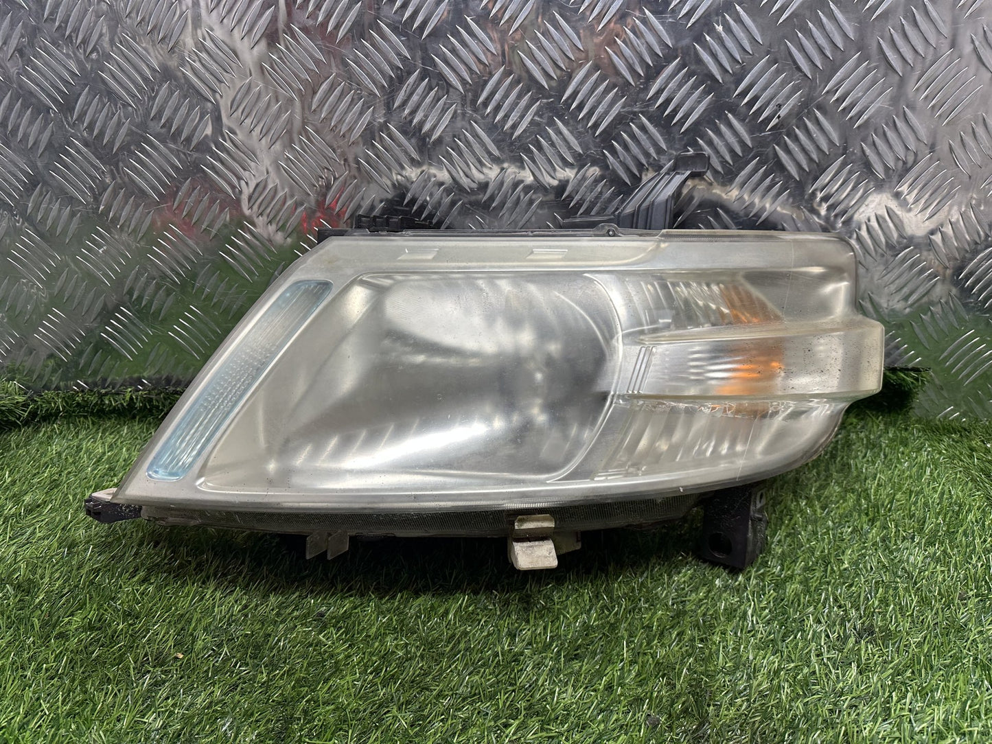 2005-2010 Nissan Serena C25- Left Headlight PN: KOITO 100-24858