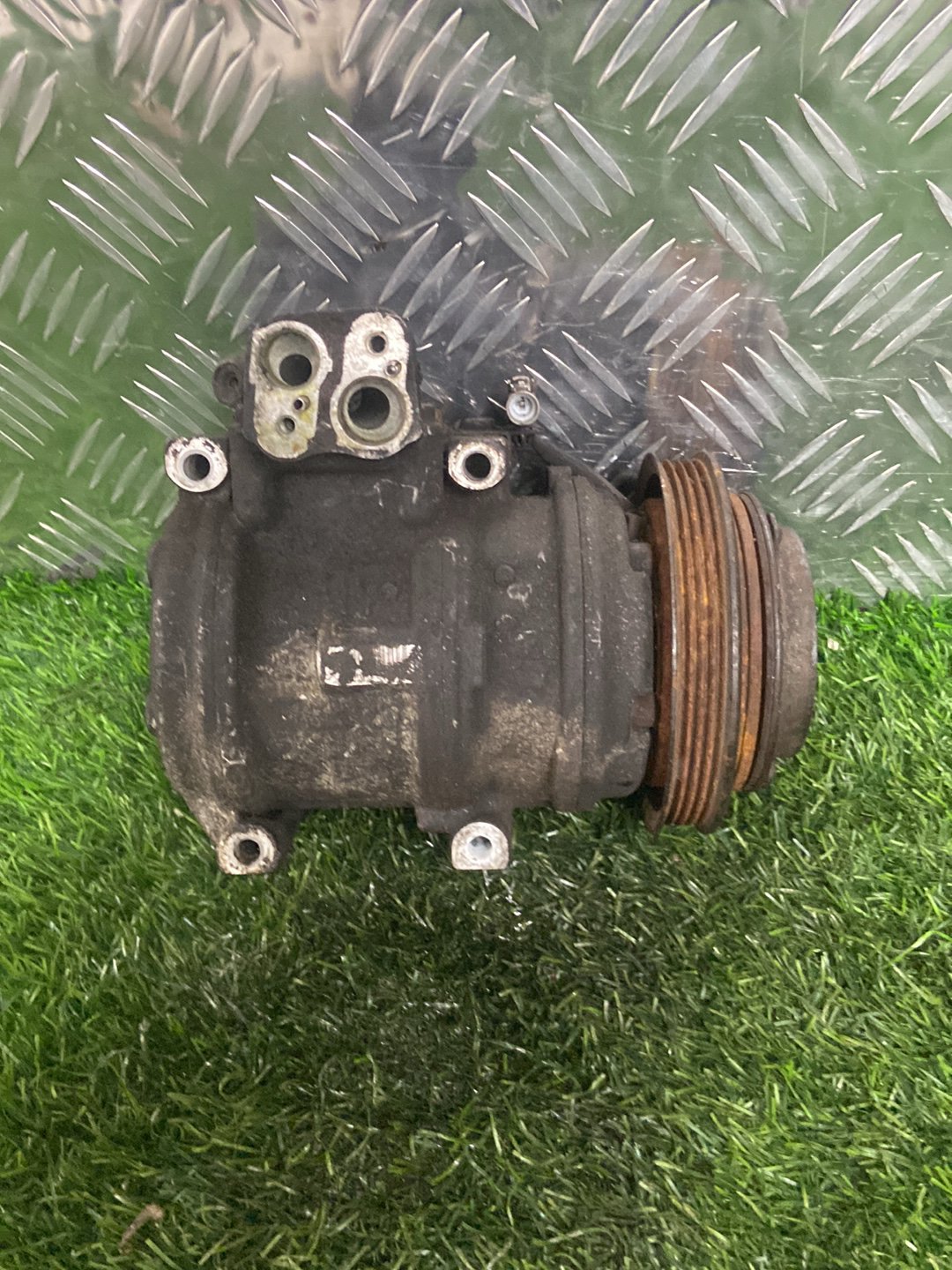 1996 - 2002 Toyota Land Cruiser A/C Compressor 5VZ 447300-3561