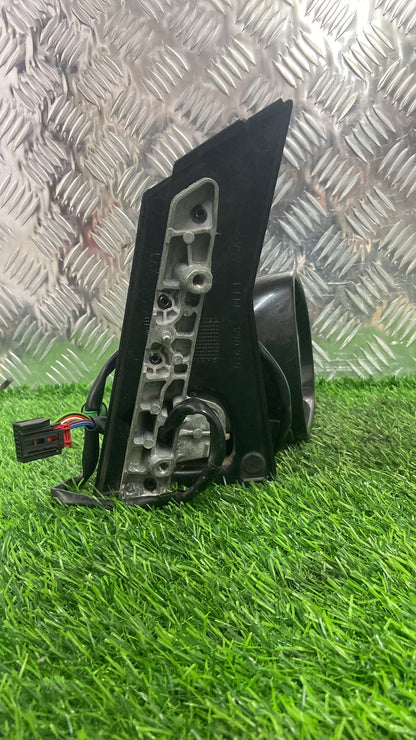 Volkswagen Golf Right Door Mirror 9 WIRE