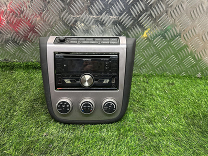 2002-2007 Nissan Murano Z50 - Stereo Head Unit PN: YJ5-151M-01