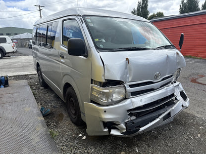 2011 Toyota Hiace 2TR WRECKING FOR PARTS ONLY