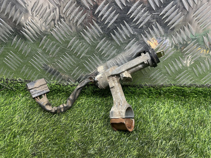 1990-2004 Toyota Hiace H100 - Ignition With Key PN: 45020-26-5