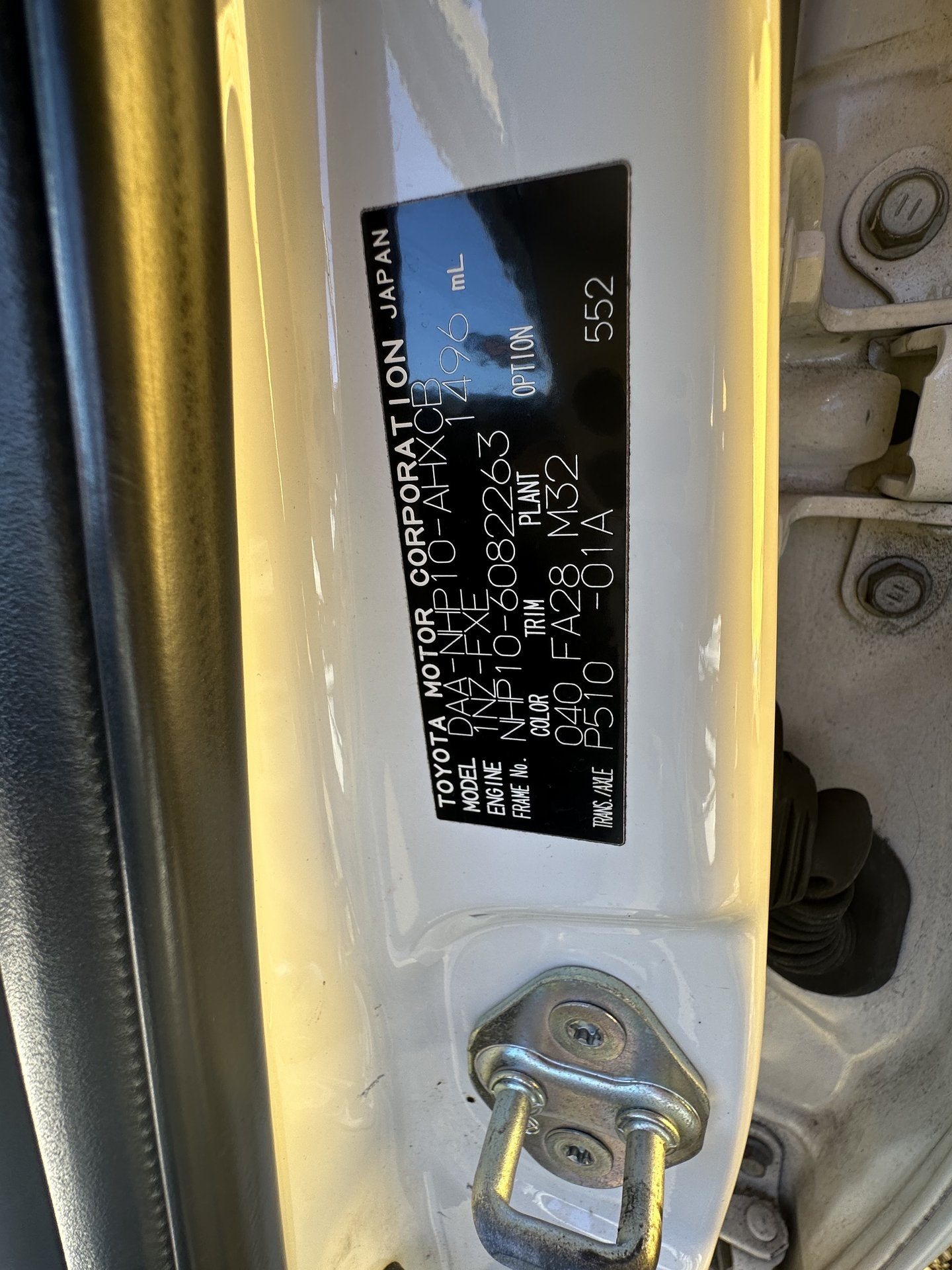 2012 Toyota Aqua Hybrid NHP10