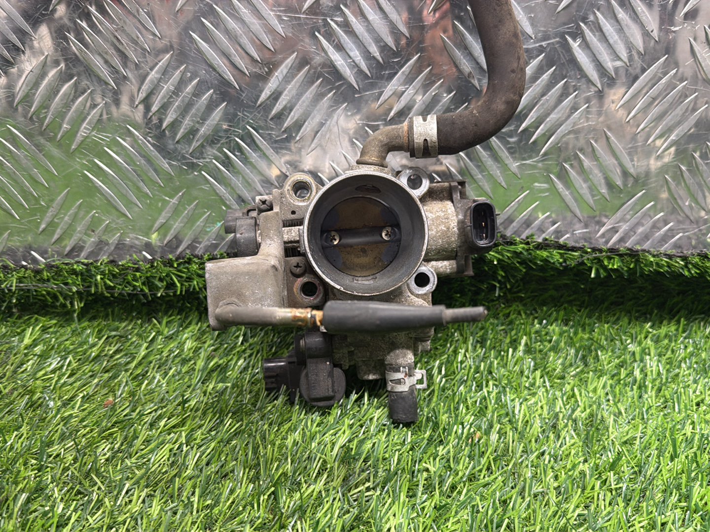 2004 - 2010 Suzuki Swift Throttle Body M13A
