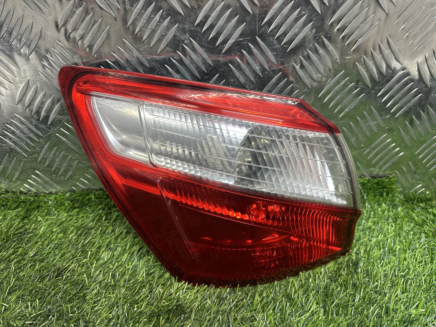 2010-2013 Nissan Qashqai J10- Left Taillight PN: