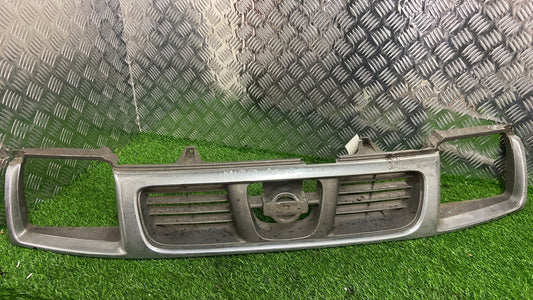 1997-2001 Nissan Navara D22- Grille PN:
