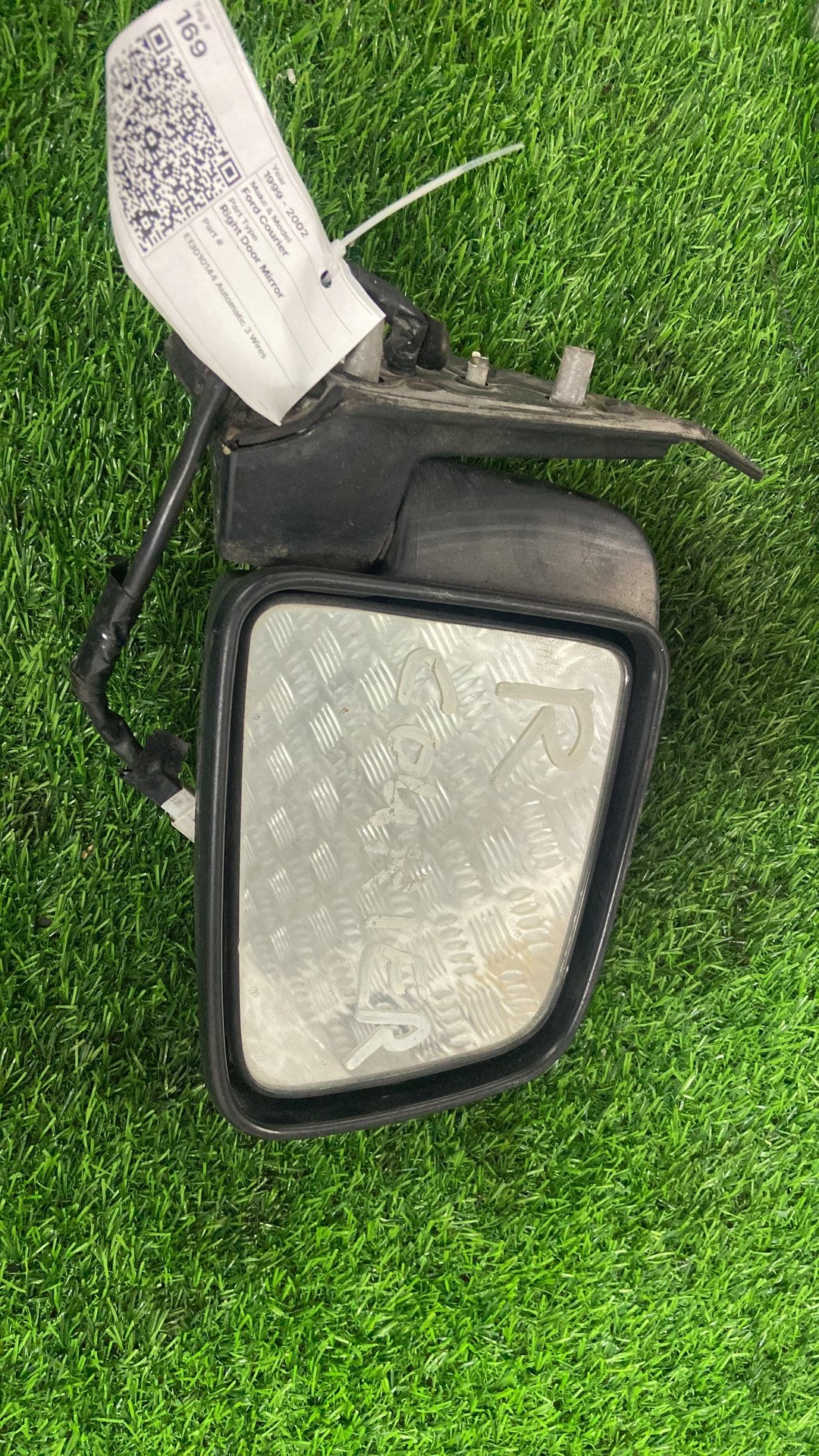 1999 - 2002 Ford Courier Right Door Mirror