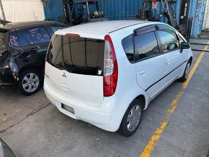2007 Mitsubishi Colt COVERED WRECKING FOR PARTS ONLY