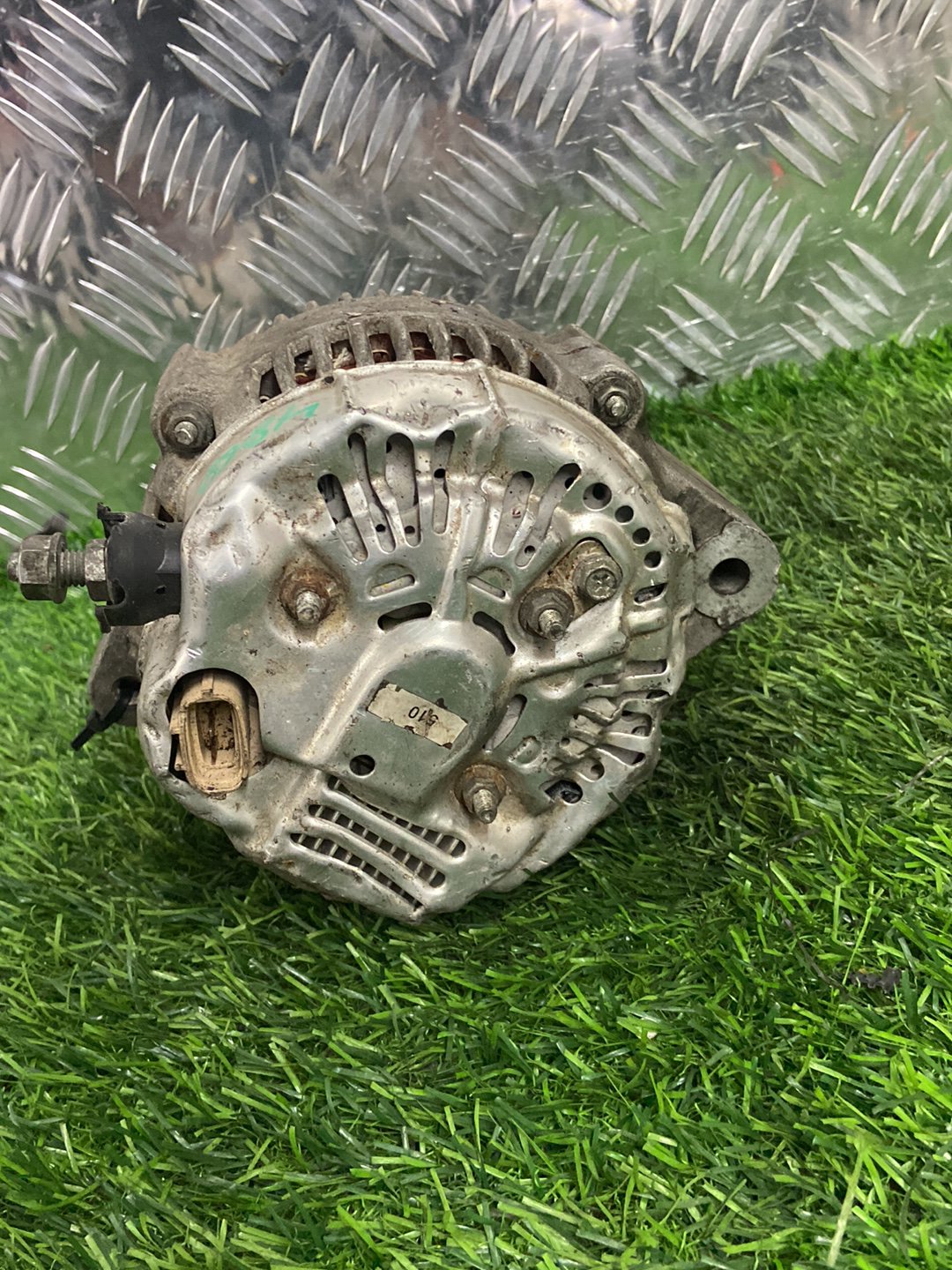 Toyota Land Cruiser Alternator 1HD