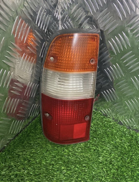1998-2006 Mazda B-Series UN- Left Taillight PN: STANLEY R1912L