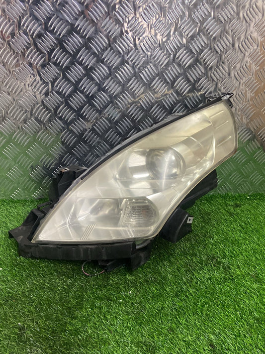 2006 - 2016 Mazda MPV Left Headlight STANLEY P5620