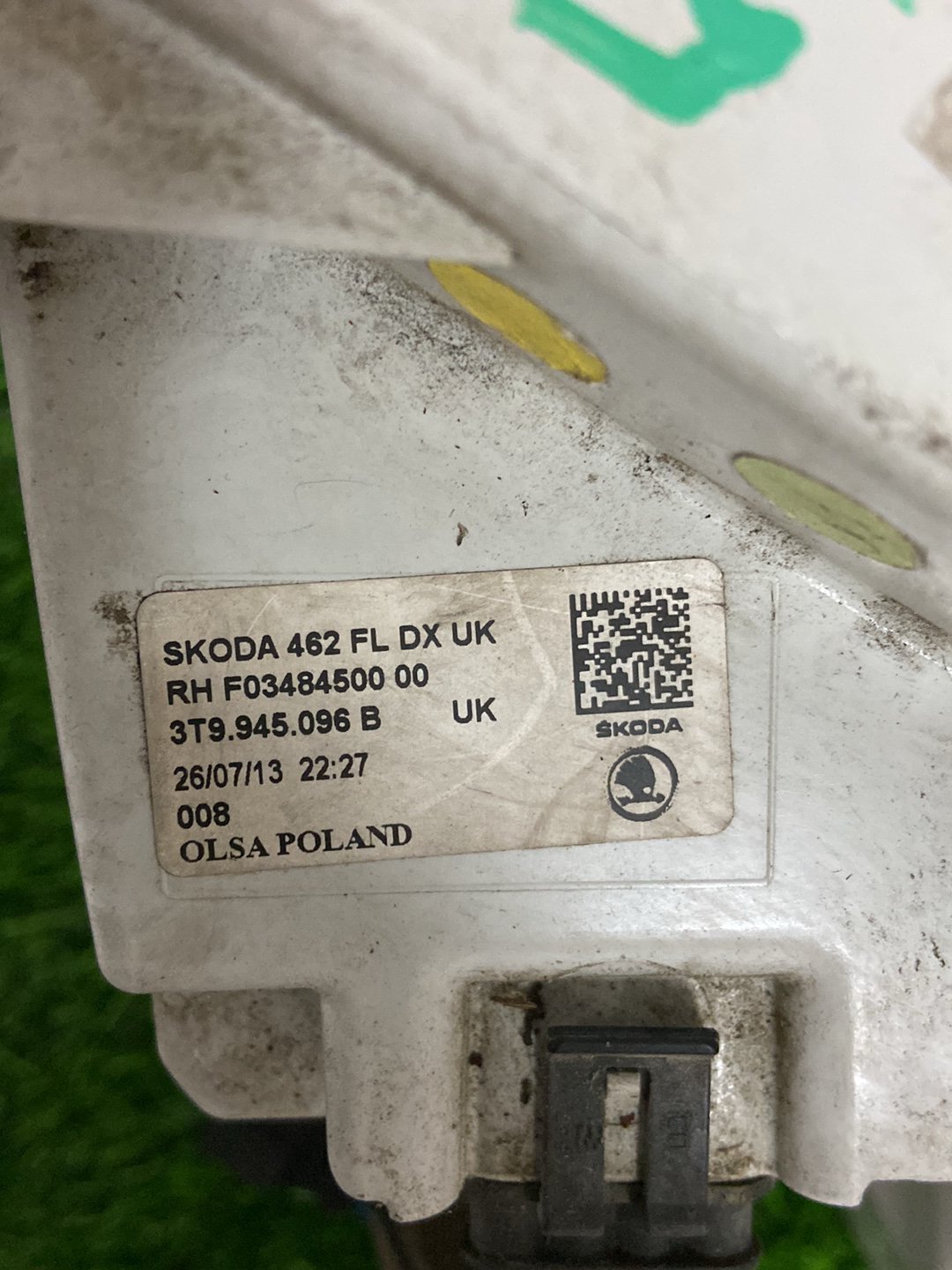 2008 - 2015 Skoda Superb Right Taillight 3T9945096B