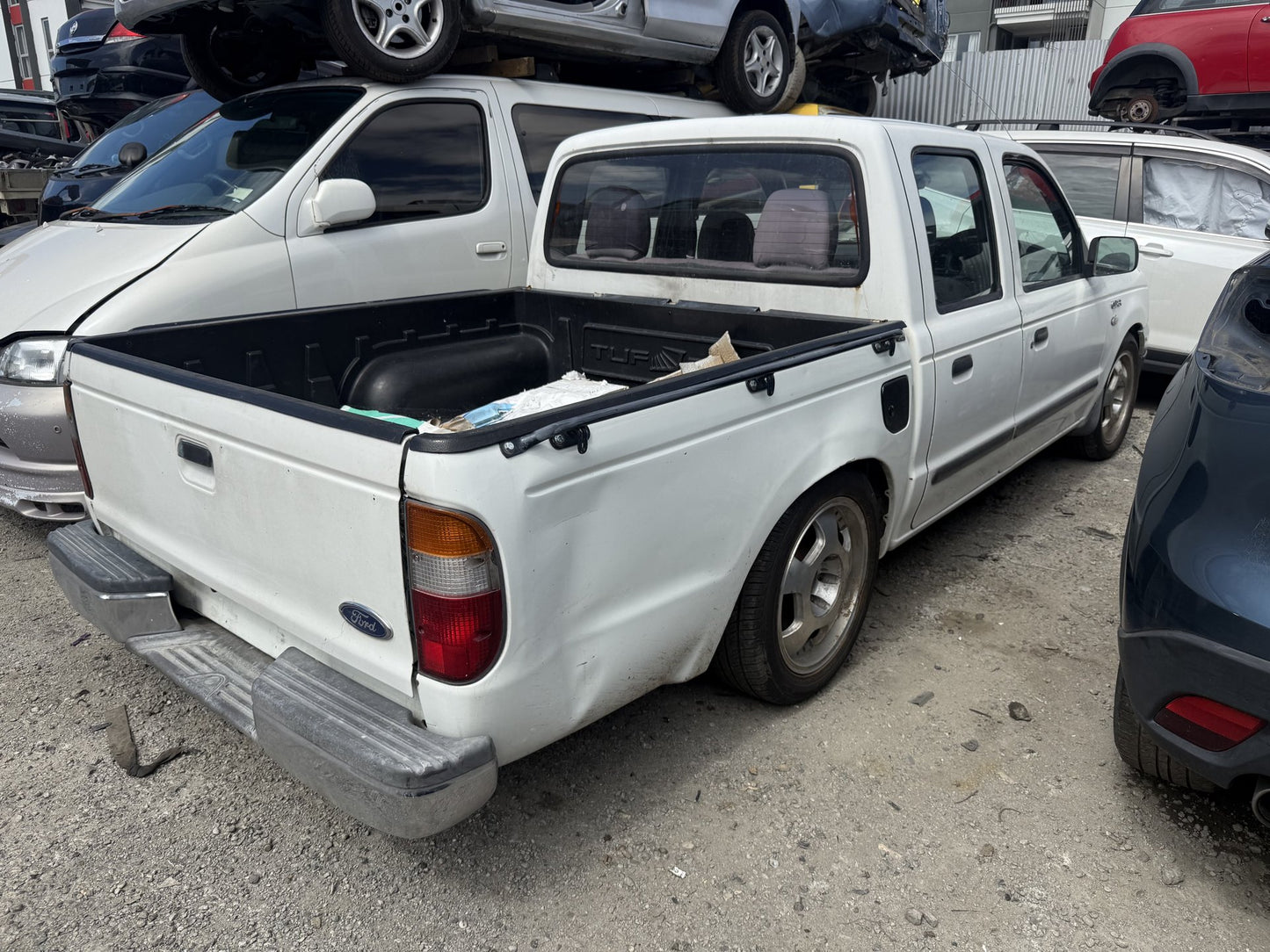 2002 Ford Courier  WRECKING FOR PARTS ONLY
