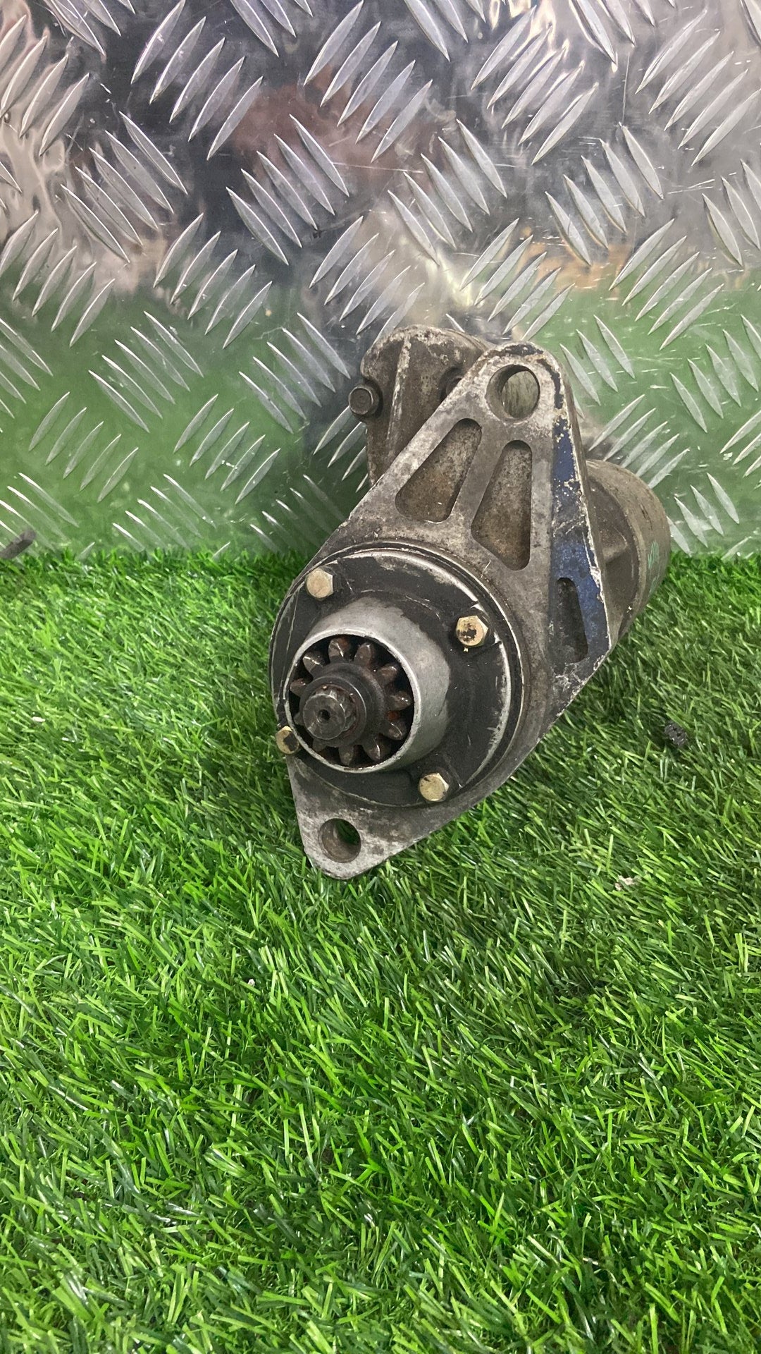 Isuzu Elf Starter Motor 897100-9262