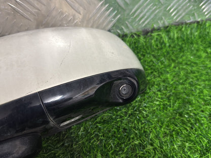 2004 - 2009 Nissan Fuga Left Door Mirror 13 Wire - Camera Type