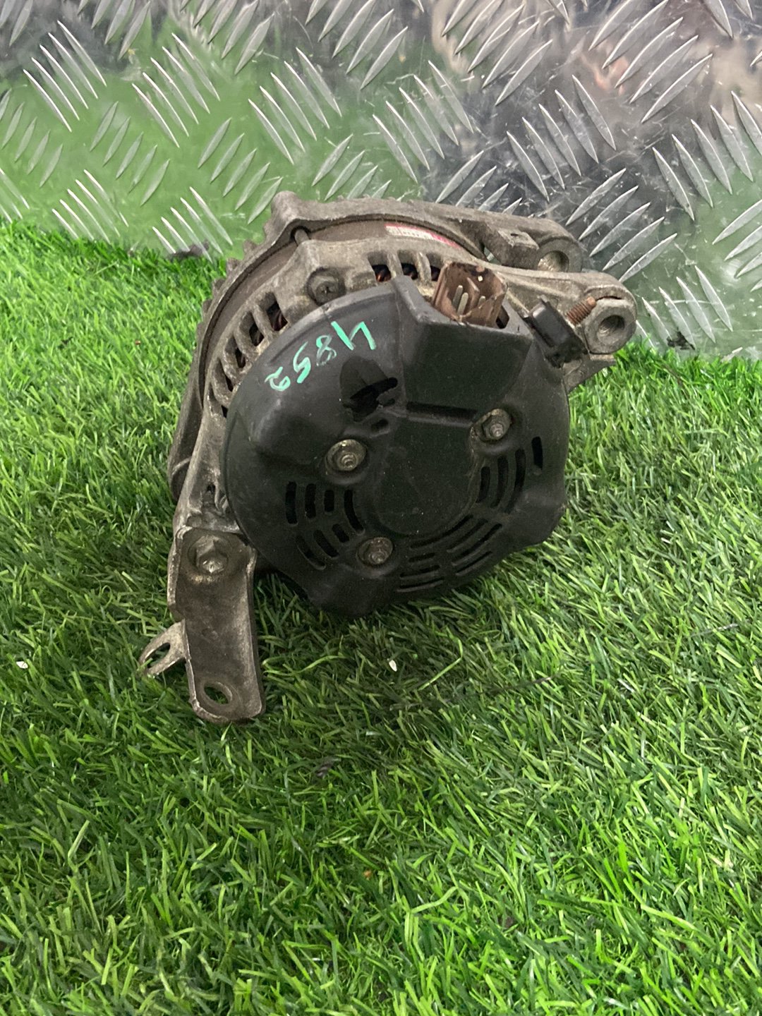 Toyota Camry Alternator 2706031080
