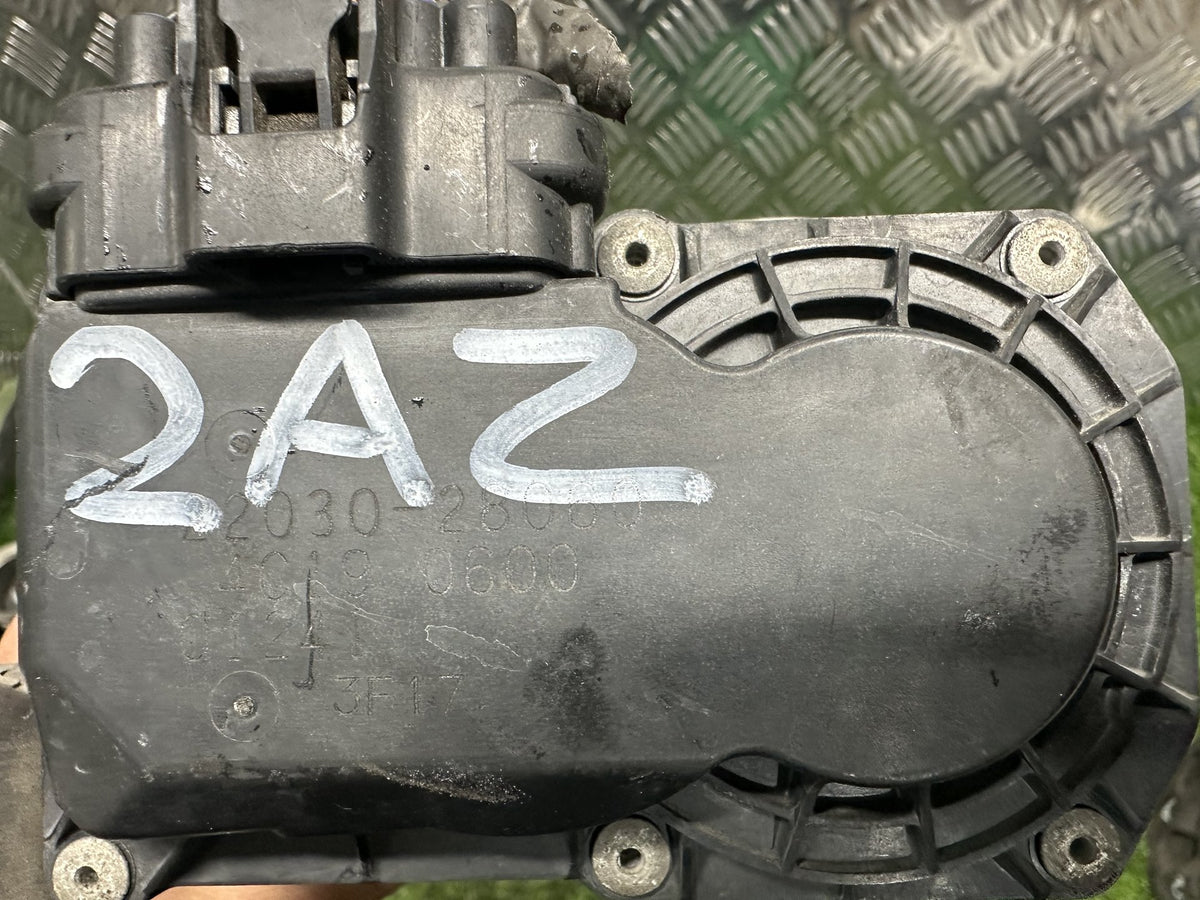 2000-2005 Toyota Estima R30 - Throttle Body PN: 2AZ-(22030-28060)