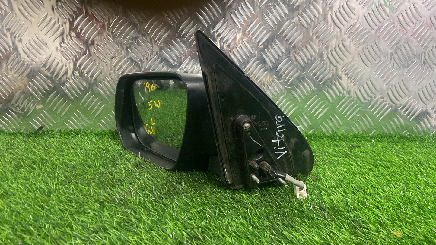 2005-2018 Suzuki Grand Vitara- Left Front Door PN: 5 WIRE, E4022787
