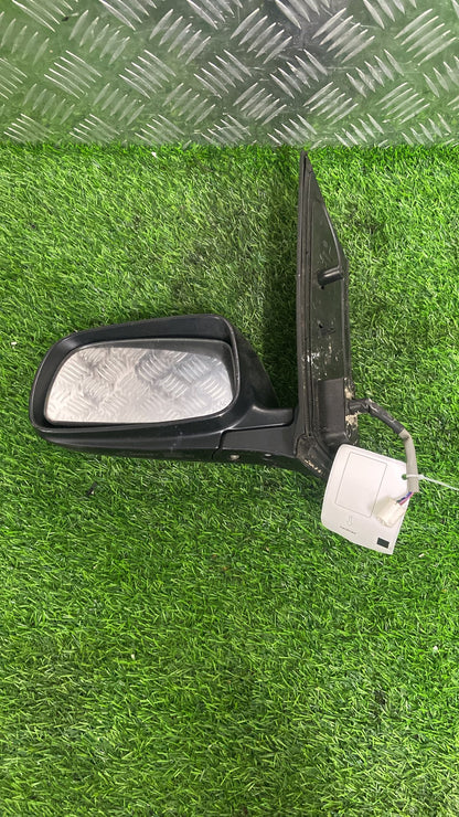 2004-2016 Toyota Isis- Left Door Mirror PN: 5 WIRE