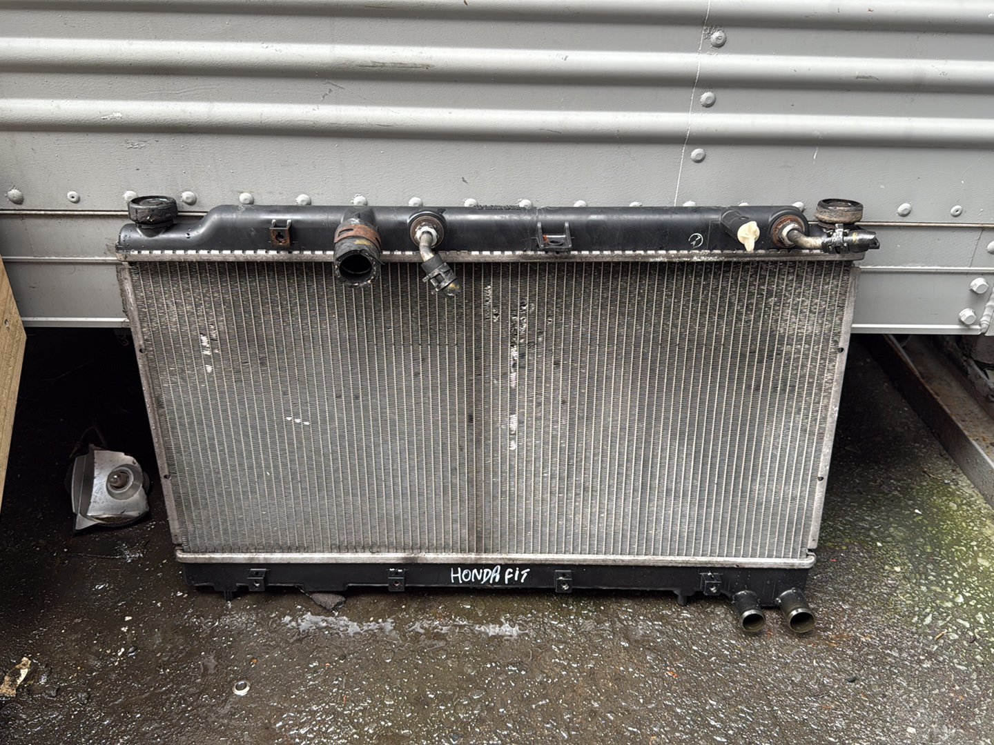 2001-2008 Honda Fit Radiator