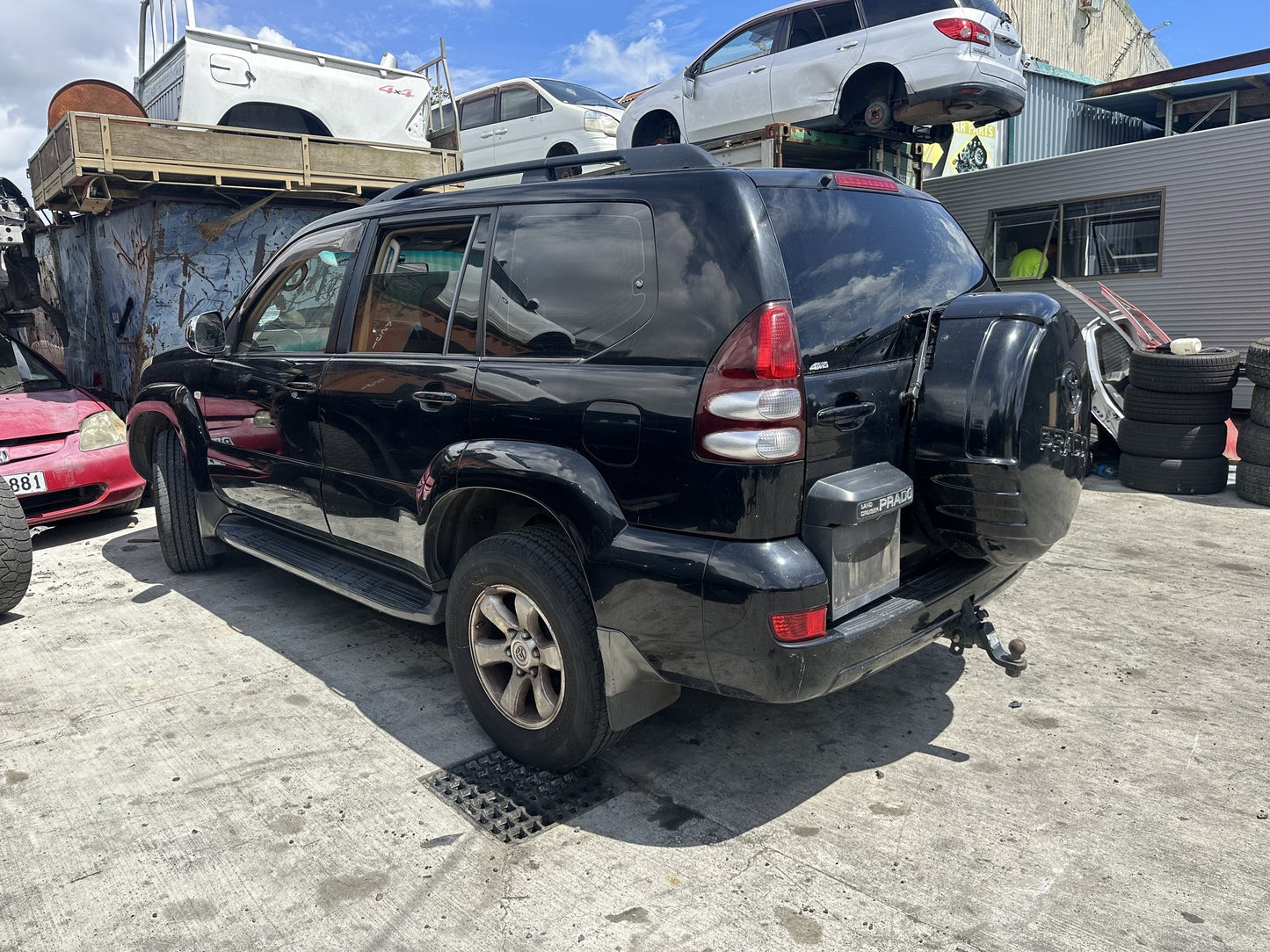 2003 Toyota Land Cruiser 1KZ WRECKING FOR PARTS ONLY