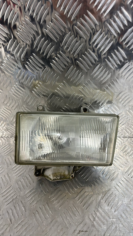 1999-2002 Mazda B-Series UNY0W- Right Headlight PN: KOITO 100-16020