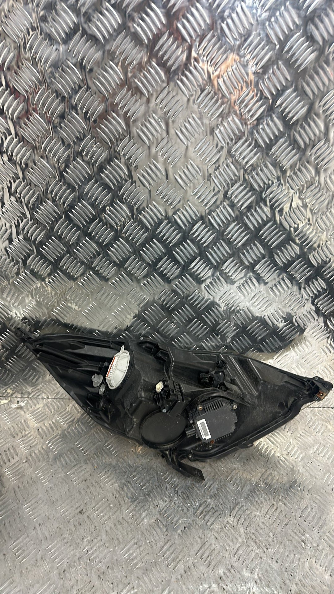 2005-2009 Honda Stepwgn Left Headlight 100-22594