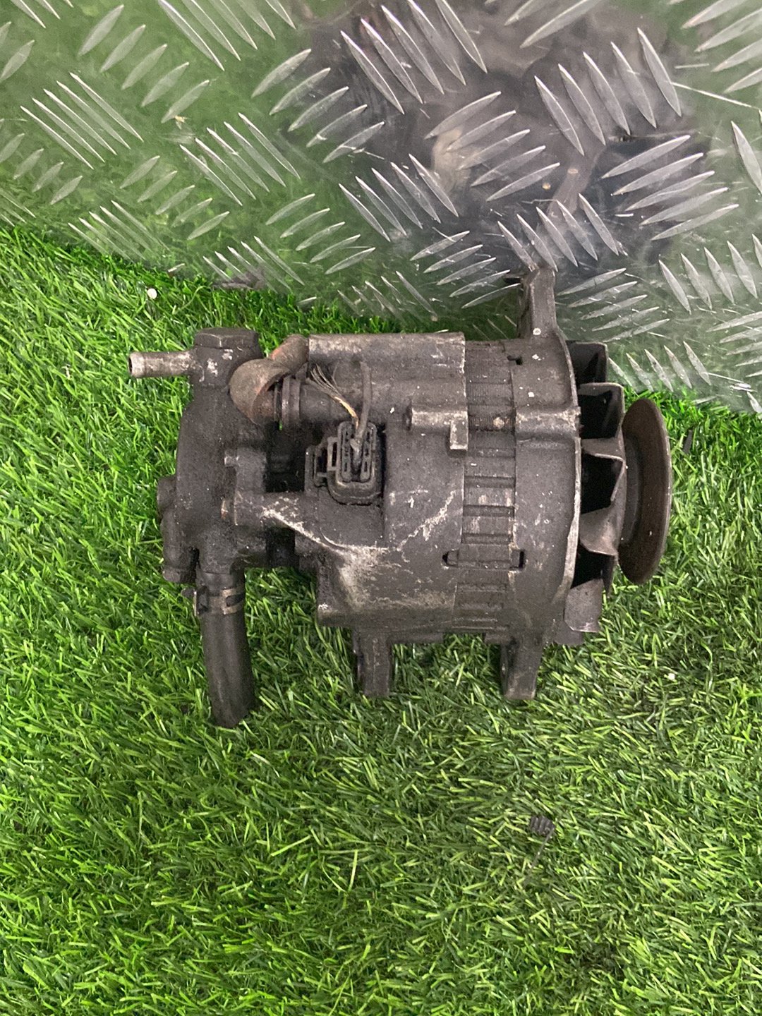 Mitsubishi L300 Alternator A2T01483
