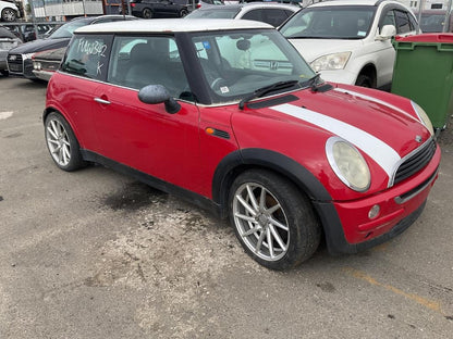 2004 BMW Mini W10B16A WRECKING FOR PARTS ONLY