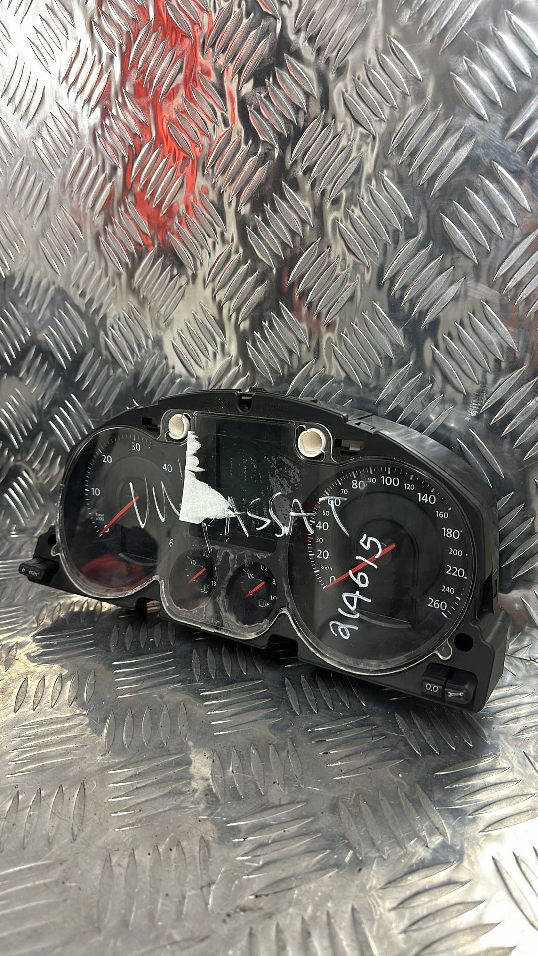 2005-2010 Volkswagen Passat 3C2- Instrument Cluster PN: A2C531941B1