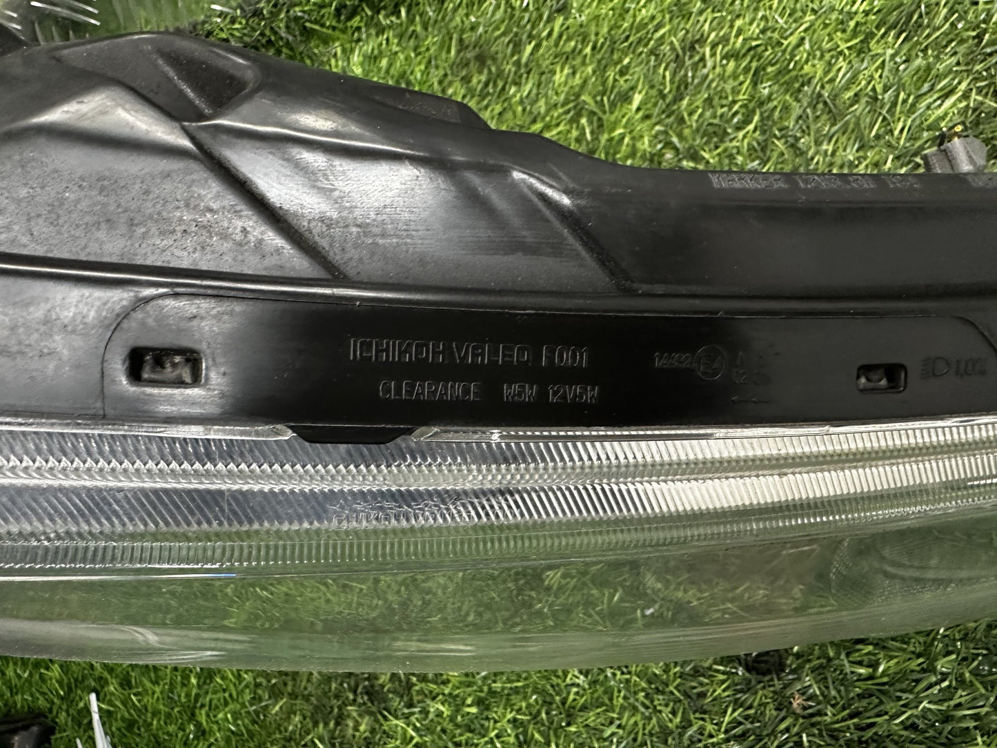 2010-2014 Nissan Juke F15 - Right Corner Light PN: ICHIKOH VALEO F001